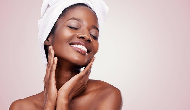 Best Daily Habits for Clear Skin